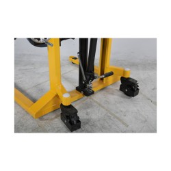 Drum stacker with tilt function