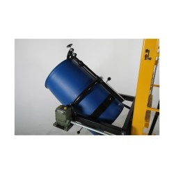 Drum stacker with tilt function