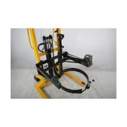 Drum stacker with tilt function