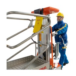 Compact push-around electric lifting platform Elevah 61 | Faraone