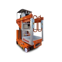 Kompaktiška platforma su išskleidžiamu keltuvu Elevah 80 Es Move