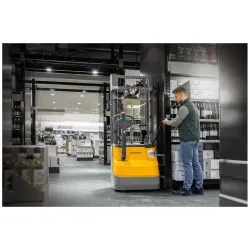 Jungheinrich EJC 010i ZT elektrinis padėklų krautuvas – dviejų pakopų teleskopinis stiebas 3200 mm, ličio jonų baterija