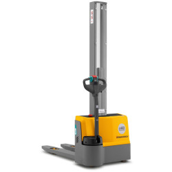 Jungheinrich EJC M10E elektrinis padėklų krautuvas – vienos pakopos stiebas 1540 mm, ličio jonų baterija