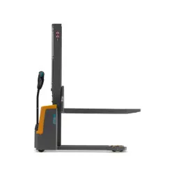 Jungheinrich EJC M10 E electric stacker truck - 1900 mm, lithium-ion