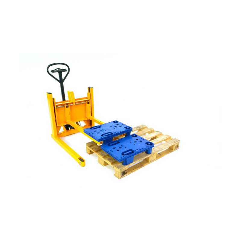 Jungheinrich AM V05 hand pallet truck, with wide track for display pallets