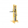 Hydraulic stacker truck with telescopic mast, lift 2500 mm
