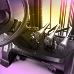 Elektrinis keturratis krautuvas - CBH 3.0 | Stiebas 3300 mm | AntOn by Jungheinrich