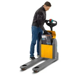 Jungheinrich AME 18 electric pallet truck, load capacity 1800 kg, fork length 1150 mm