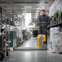 Jungheinrich AME 15 electric pallet truck, load capacity 1500 kg, fork length 1150 mm