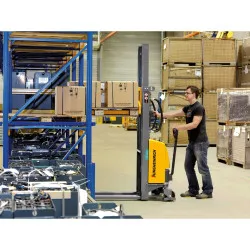 Jungheinrich HC 110 electric lift hand stacker, lift 3000 mm