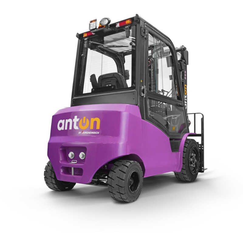 Electric forklift - CBH 3.0 | Mast 4800mm - ASS | AntOn by Jungheinrich