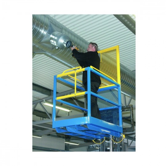 Platforma ant autokrautuvo žmonių kėlimui 800x800 mm