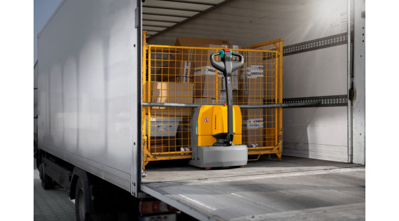 Jungheinrich AME: compact, robust and powerful