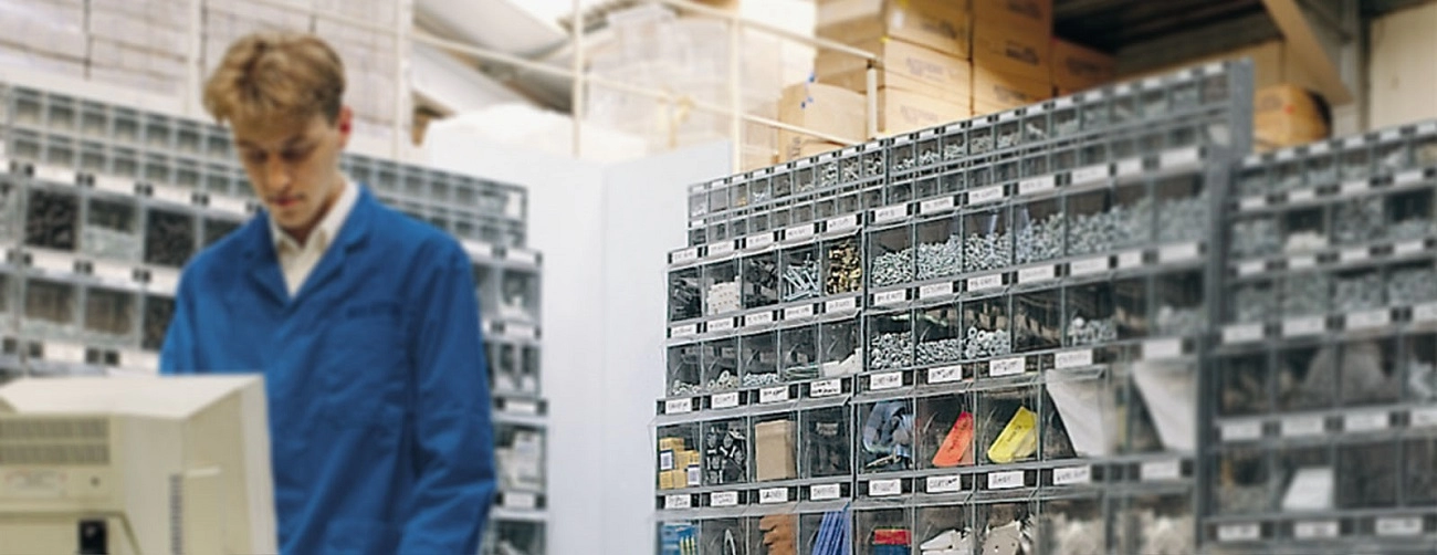 Jungheinrich Smulkių daiktų saugojimui